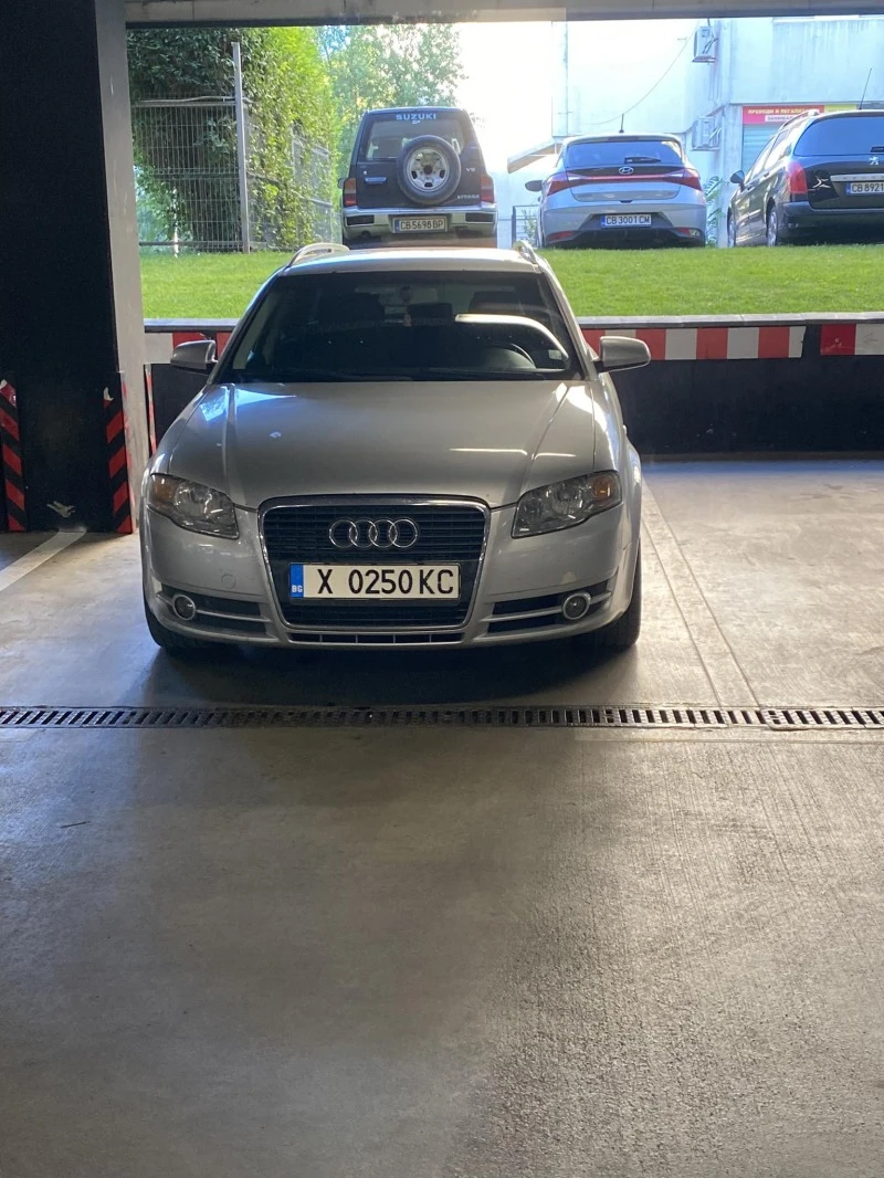 Audi A4, снимка 1 - Автомобили и джипове - 47248187