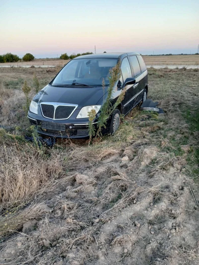 Lancia Phedra, снимка 2 - Автомобили и джипове - 47866227