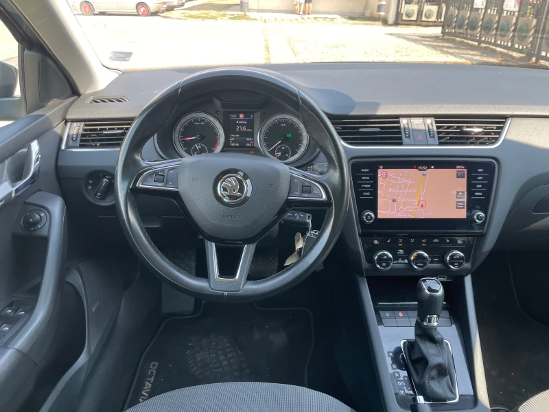 Skoda Octavia 1.6 TDI/116 PS/DSG 7, снимка 10 - Автомобили и джипове - 47572670