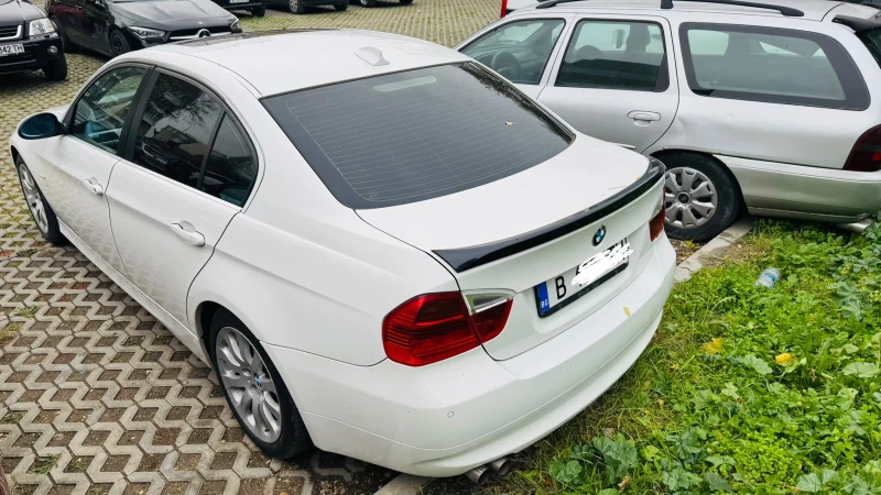 BMW 325 BMW 325i, снимка 4 - Автомобили и джипове - 47938713