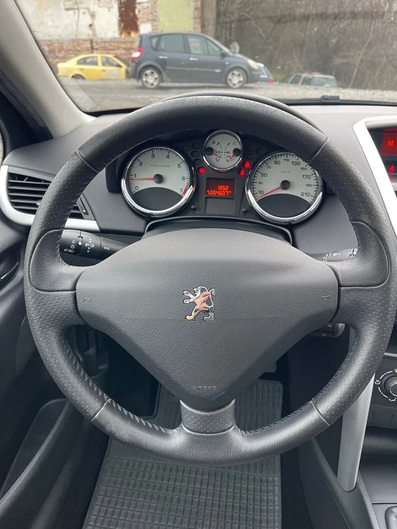 Peugeot 207 1.6  64000!!!!PANORAMA, снимка 9 - Автомобили и джипове - 48485405