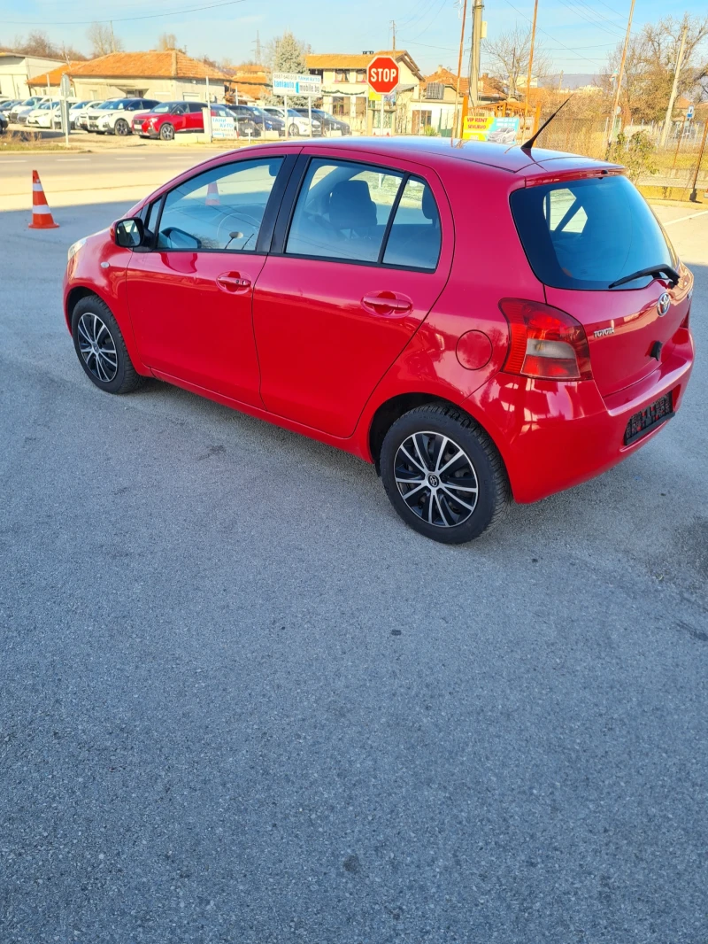 Toyota Yaris 1.3 VVTI  87к.с.2006г. Бензин , снимка 4 - Автомобили и джипове - 48584430