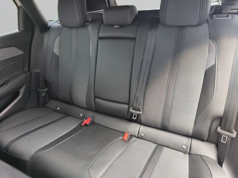Peugeot 308 ALLURE  1, 2 PureTech 130 EAT8 EURO 6.4/2302264, снимка 11 - Автомобили и джипове - 50827990