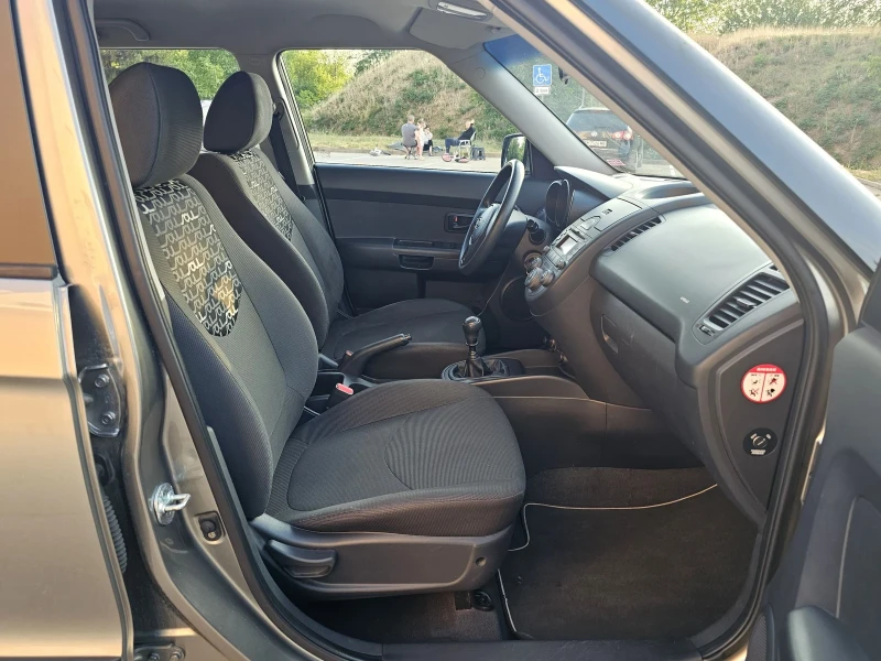 Kia Soul 1.6 16V -126к.с , снимка 12 - Автомобили и джипове - 51045904