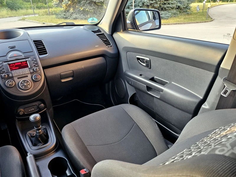 Kia Soul 1.6 16V -126к.с , снимка 10 - Автомобили и джипове - 51045904