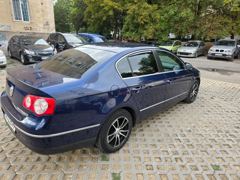 VW Passat, снимка 4 - Автомобили и джипове - 52583205