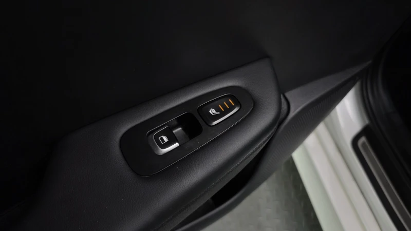 Kia Stinger 2.0T 2WD PLATINUM autogeorge.com, снимка 17 - Автомобили и джипове - 52079627