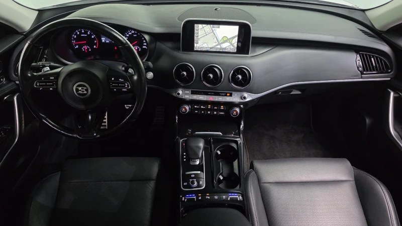 Kia Stinger 2.0T 2WD PLATINUM autogeorge.com, снимка 6 - Автомобили и джипове - 52079627