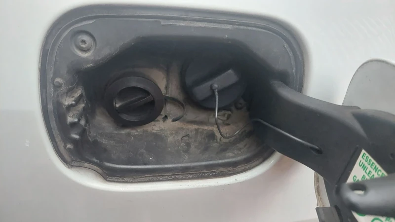 Renault Clio 1.2 Газ/бензин, снимка 6 - Автомобили и джипове - 52323188