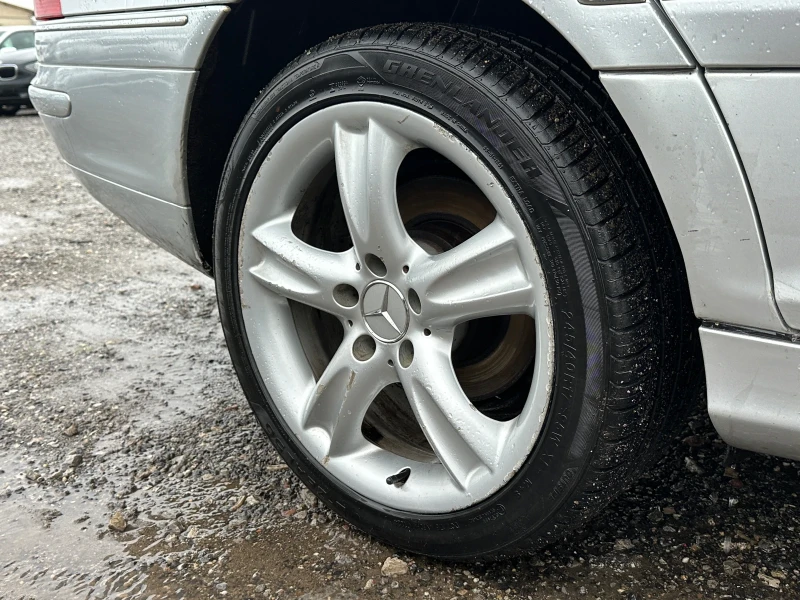 Mercedes-Benz C 220, снимка 10 - Автомобили и джипове - 52590316
