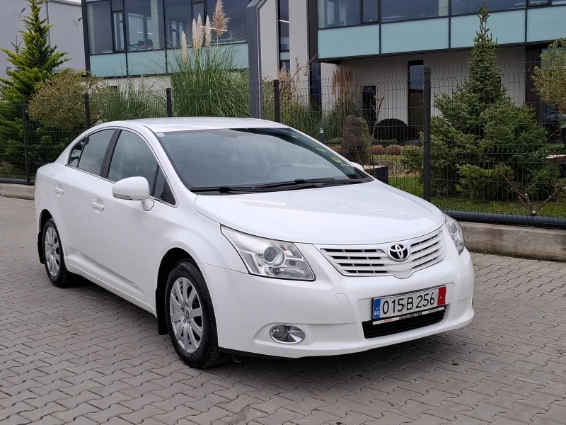Toyota Avensis 2.0D4D* (126кс)* * FACELIFT* 6-СКОРОСТИ* HOB BHOC*, снимка 3 - Автомобили и джипове - 52698069