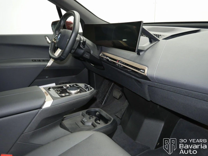 BMW iX 40 xDrive Sport, снимка 7 - Автомобили и джипове - 52834381