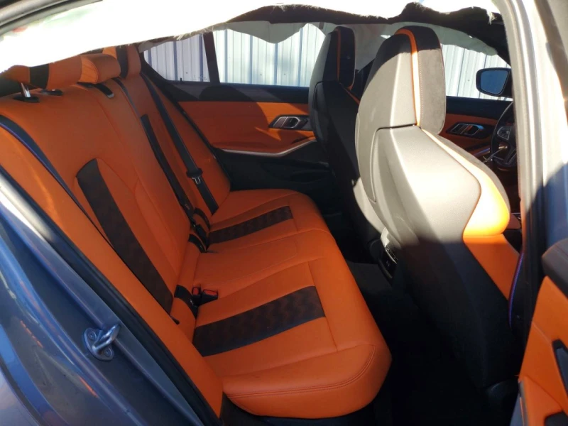 BMW M3 Competition xDrive, снимка 10 - Автомобили и джипове - 53489919