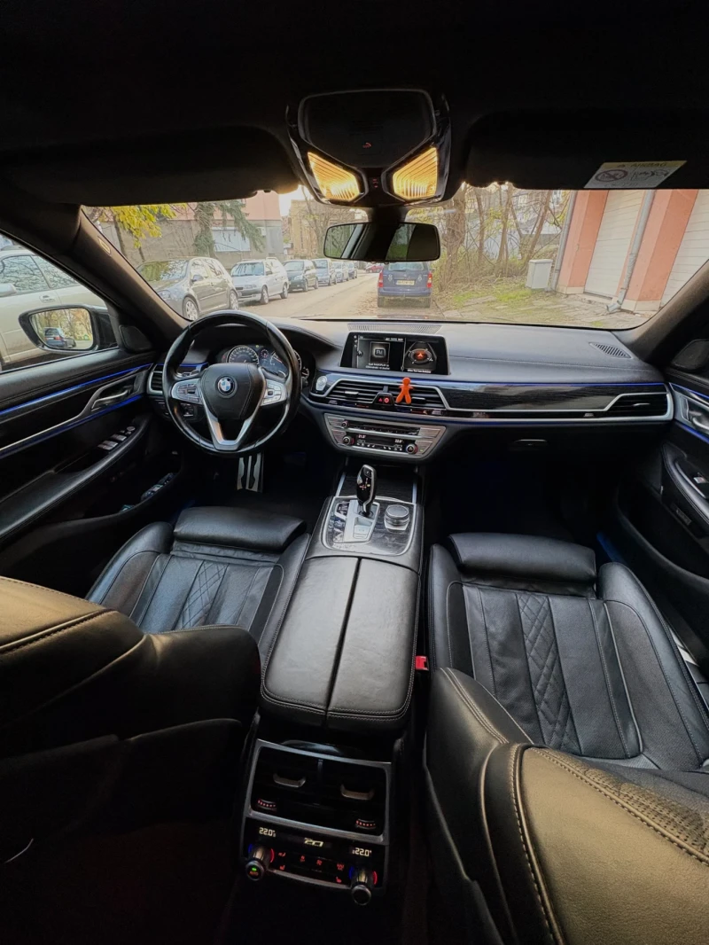 BMW 750 xDrive, MSport, Lase , снимка 7 - Автомобили и джипове - 53566772