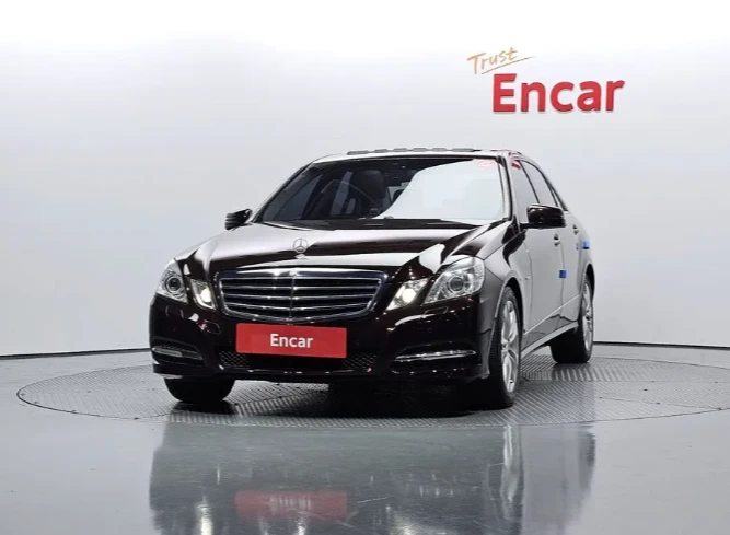 Mercedes-Benz E 220 Avantgarde - изображение 3