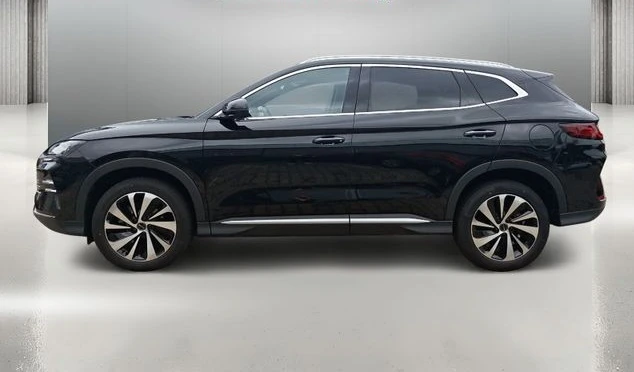 BYD Seal U 1, 5 PHEV DM-i Design 4x4 - изображение 4