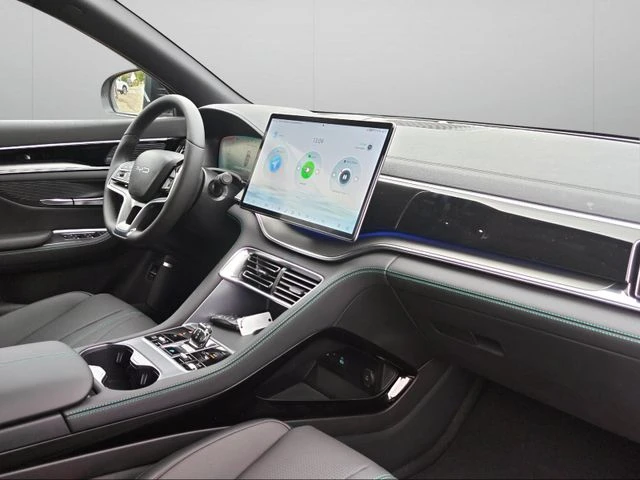 BYD Seal U 1, 5 PHEV DM-i Design 4x4 - изображение 10