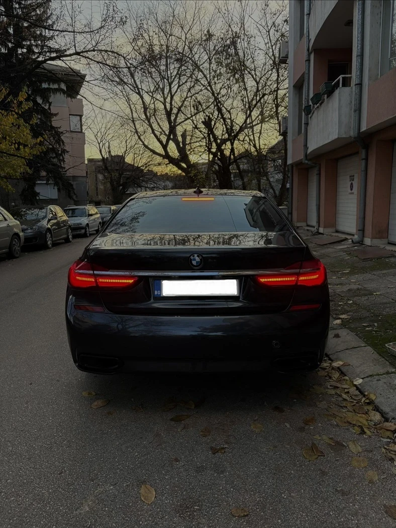BMW 750 xDrive, MSport, Lase , снимка 12 - Автомобили и джипове - 53566772