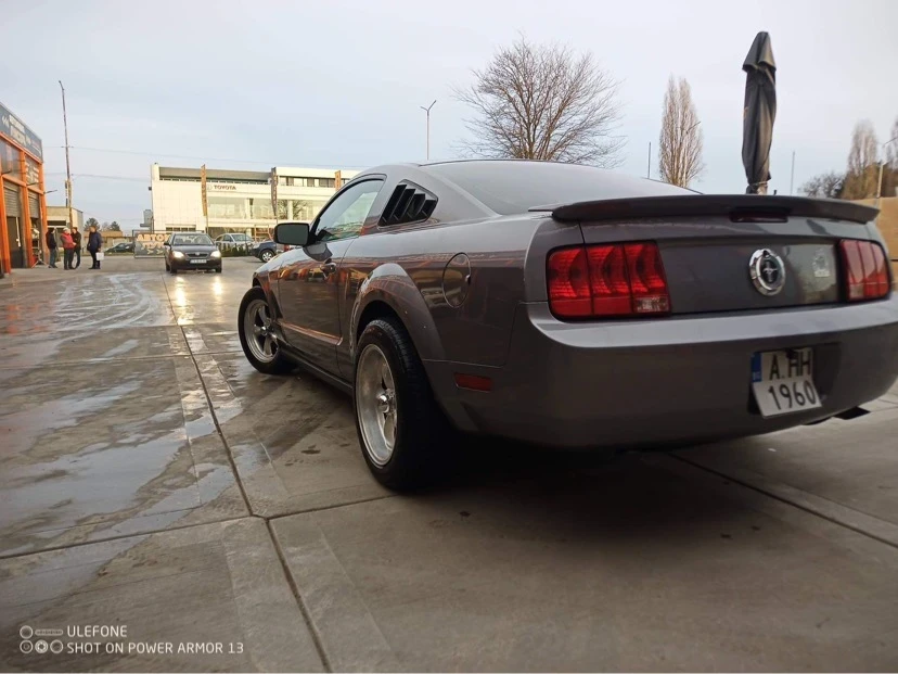 Ford Mustang 4.0 v6 - изображение 5