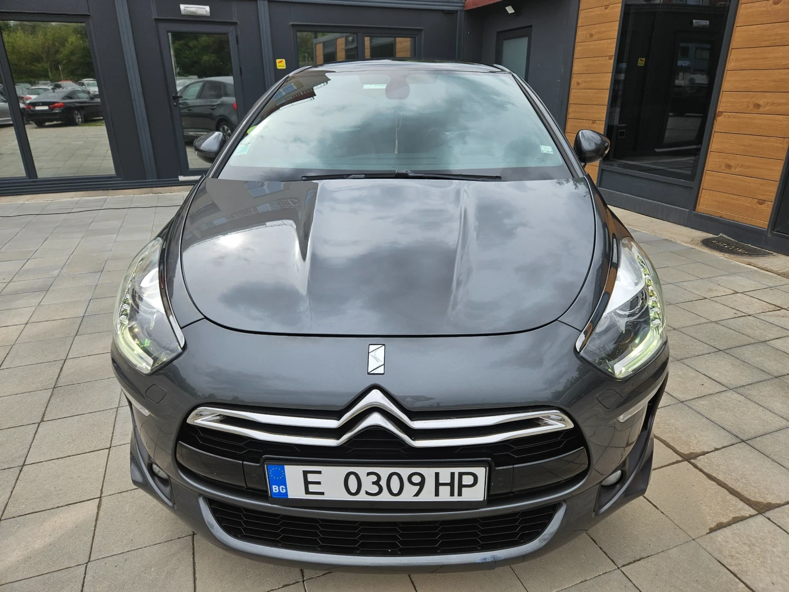 DS DS 5 AWD - изображение 2