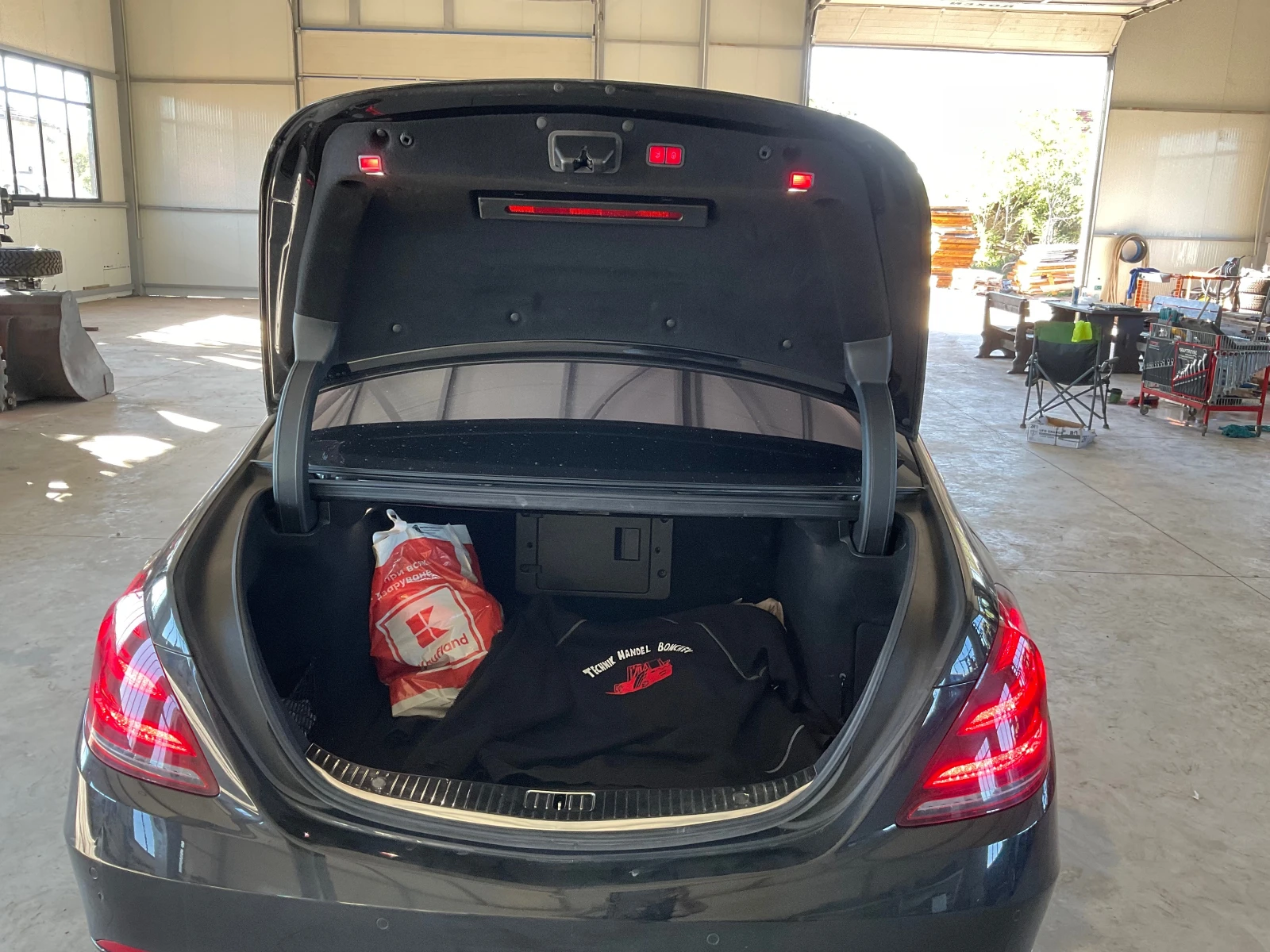 Mercedes-Benz S 560 4x4 3 TV  | Mobile.bg   14