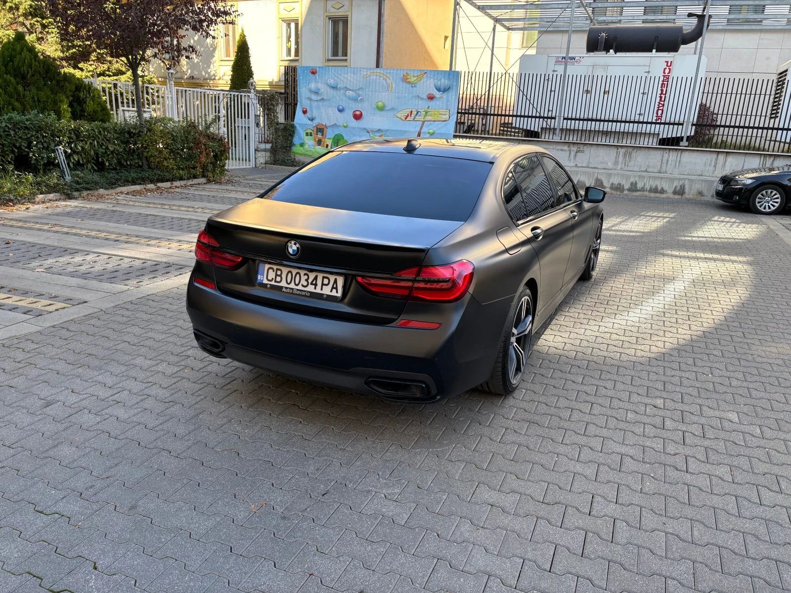 BMW 750 BMW 750 LD Individual Edition black Fire - изображение 3