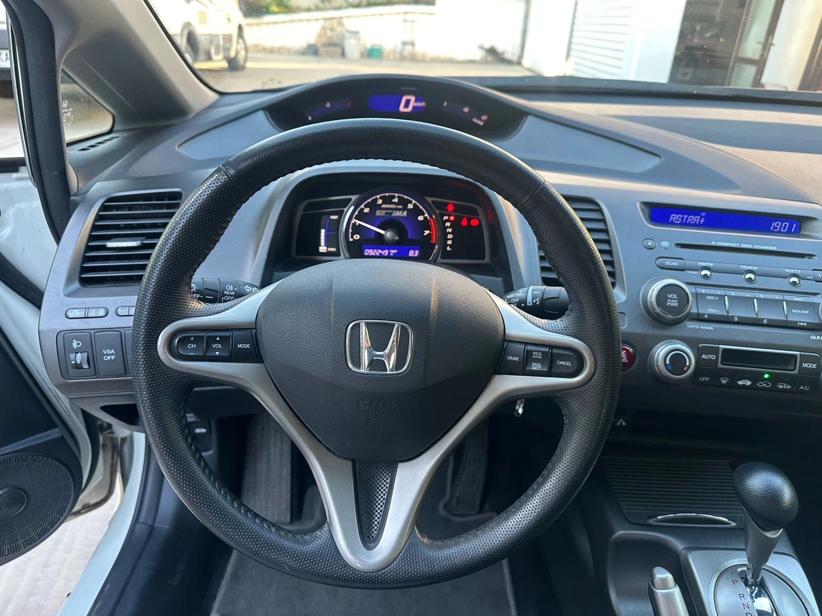Honda Civic HYBRID* 92000км*  - изображение 6