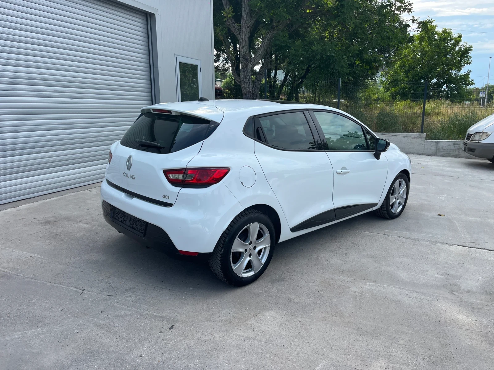 Renault Clio Панорама  - изображение 5