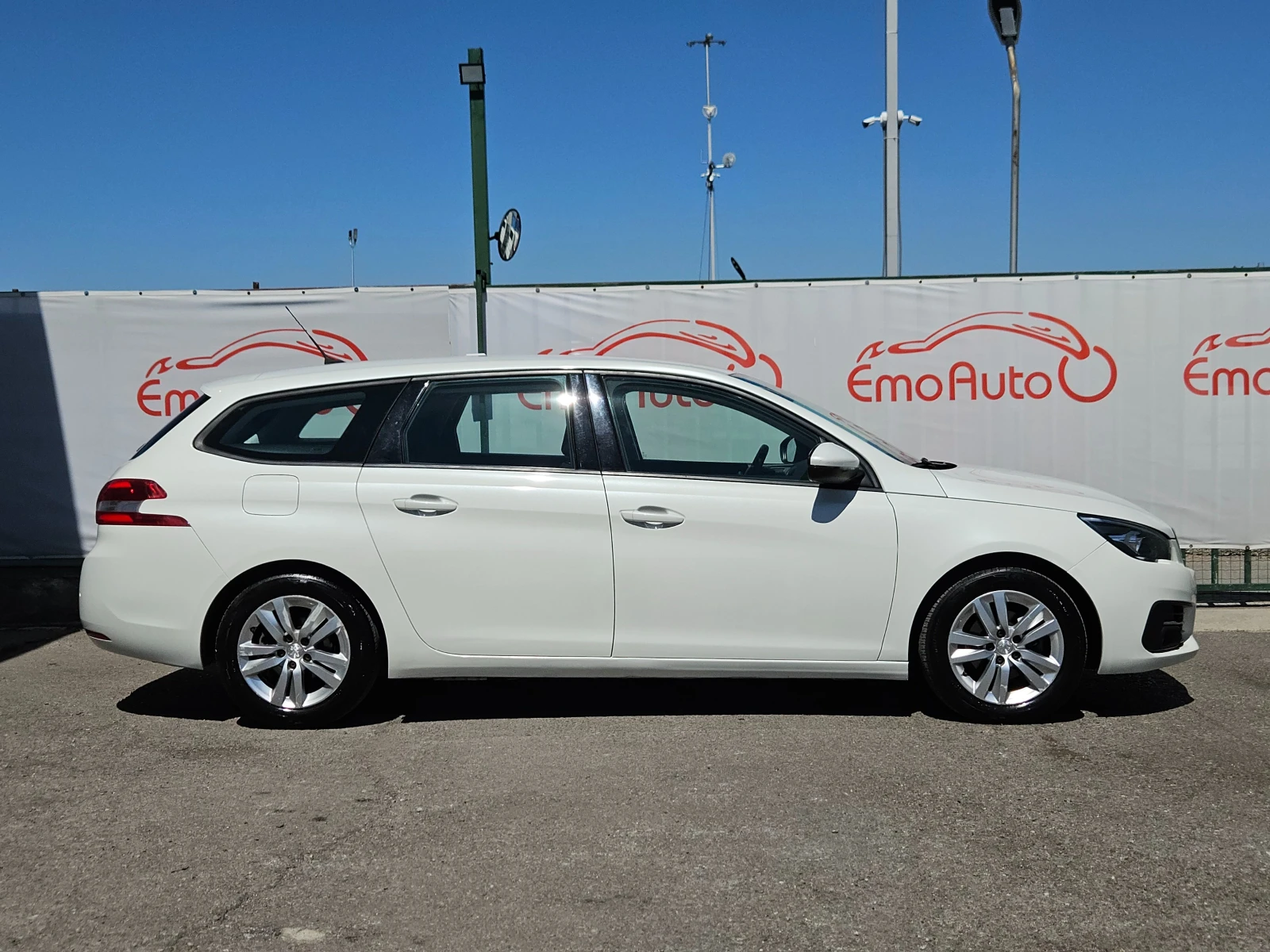 Peugeot 308 1.5BlueHDI/BUSINESS/ACC/LED/NAVI/БЛУТУТ/EURO 6/ТОП - изображение 2