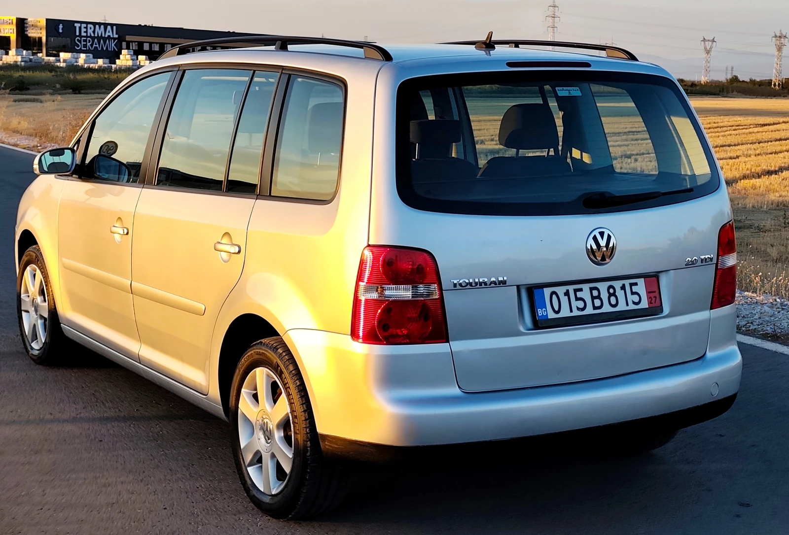 VW Touran 2.0TDI 140ks - изображение 4