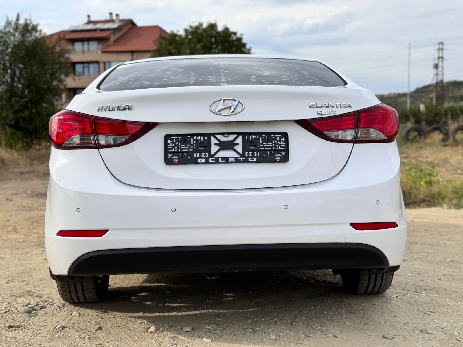 Hyundai Elantra 1.6i топ лизинг - изображение 5