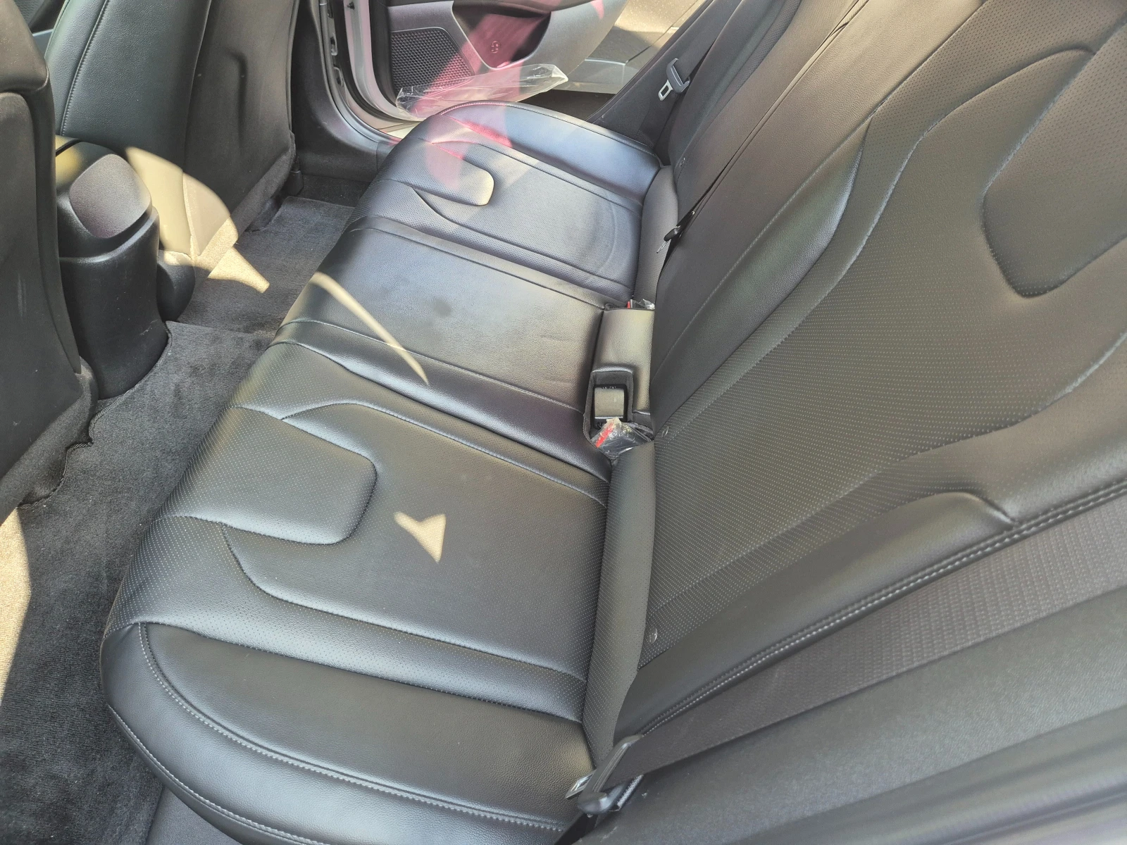 Hyundai Elantra 1.6cm3 LPG - изображение 6