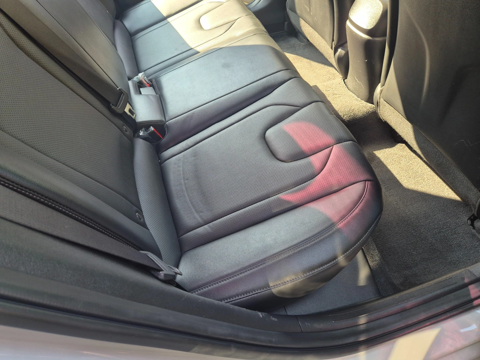 Hyundai Elantra 1.6cm3 LPG - изображение 8