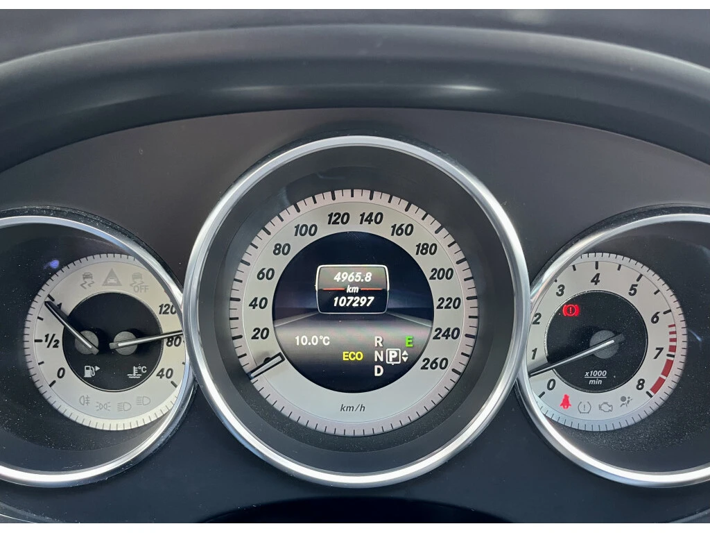 Mercedes-Benz CLS 550 107000км* AMG* 4 Matic* FULL - изображение 8