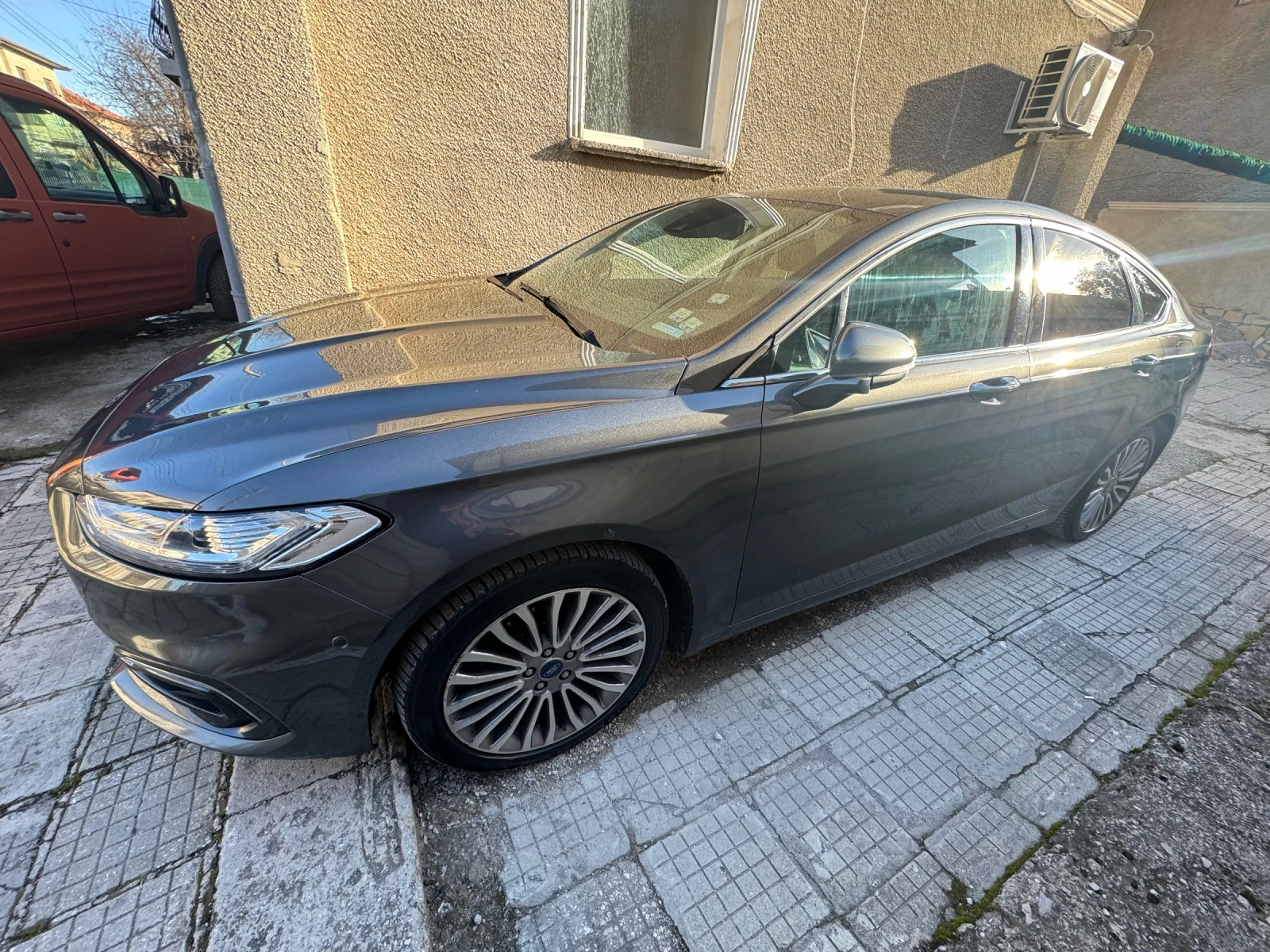 Ford Mondeo Eco Blue 190k.c. - изображение 3