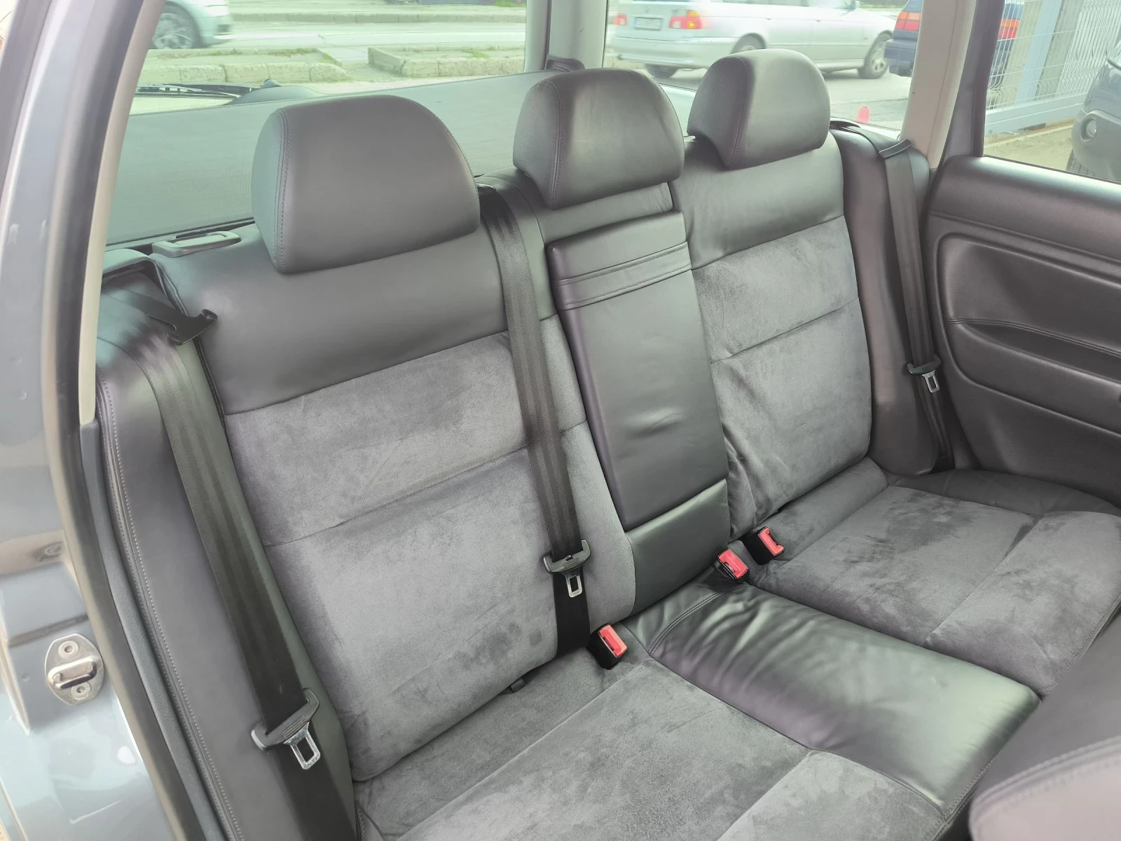 VW Passat 1.8 | Mobile.bg   11