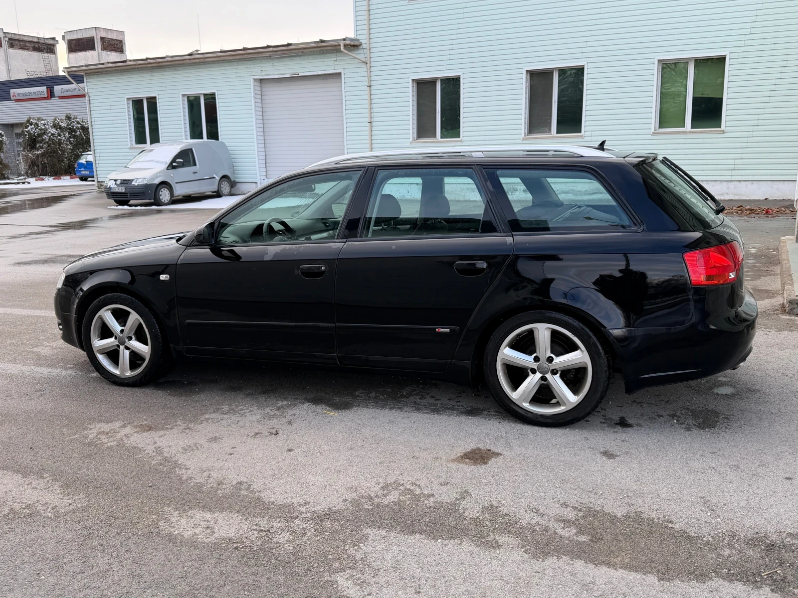 Audi A4 2.0TDI - изображение 3