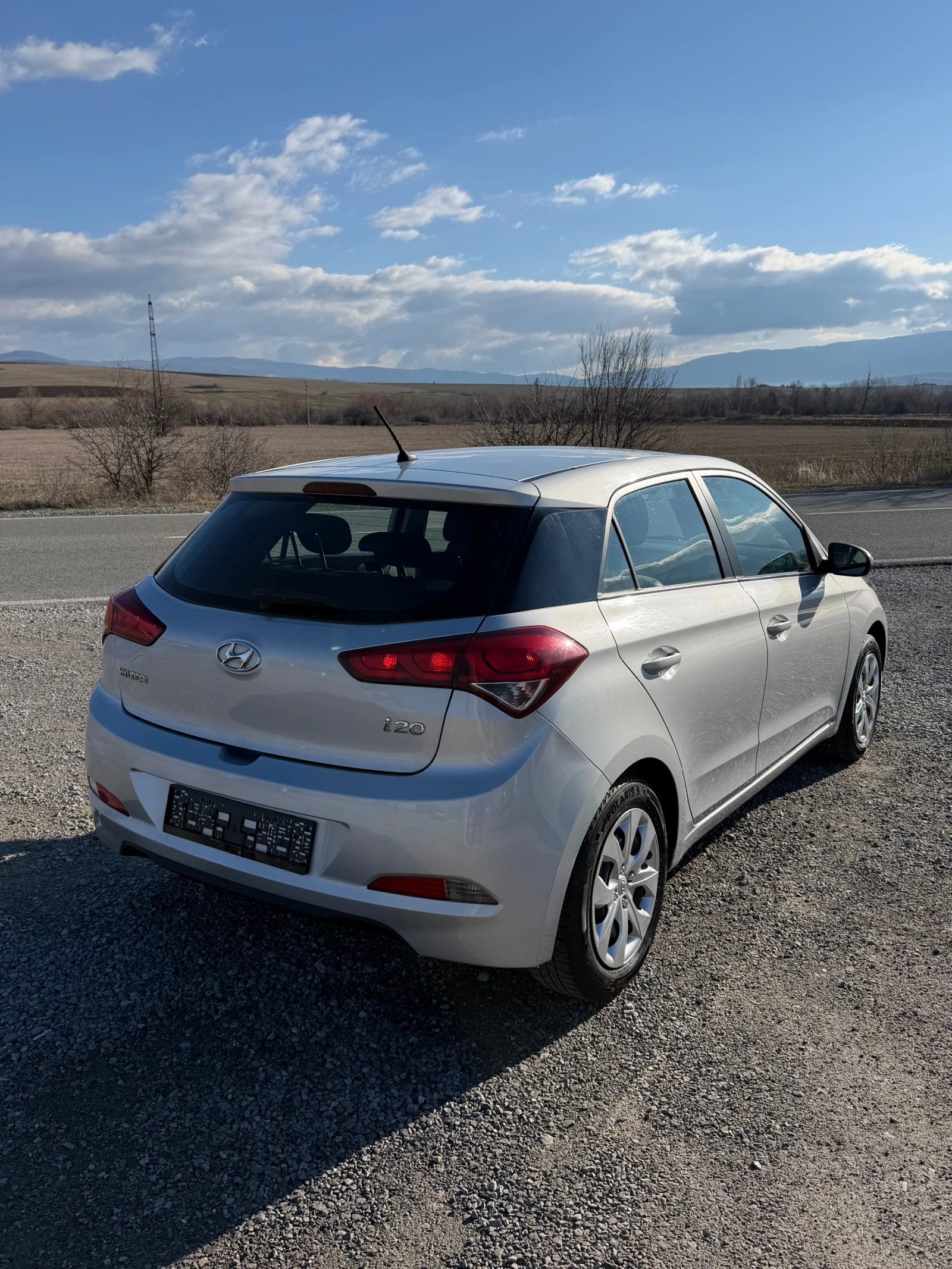 Hyundai I20 1.2i EURO 6 SERVICE BOOK TUV - изображение 5