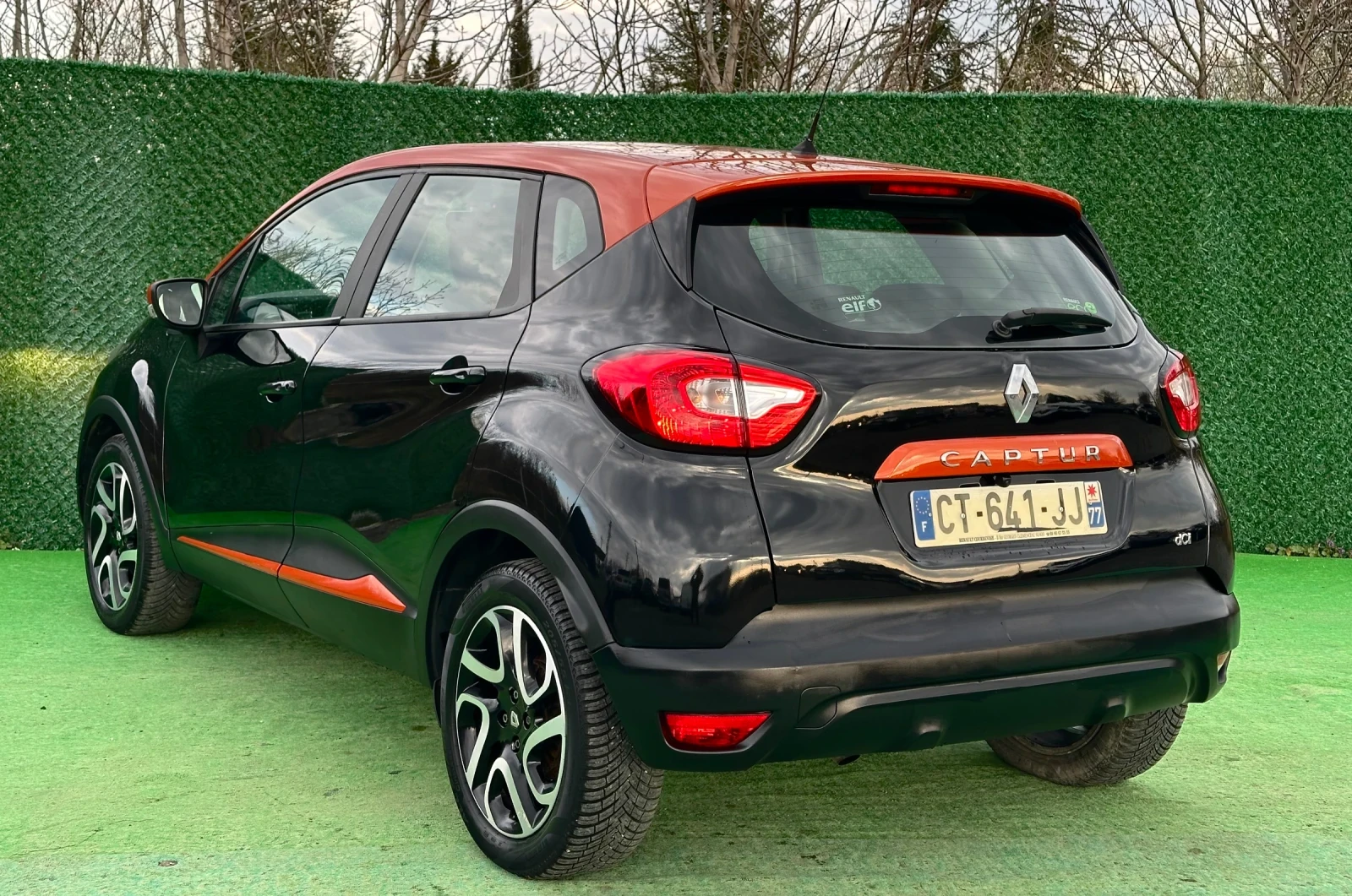 Renault Captur 1.5 DCI 90ks ANDROID / KAMERA / CAR PLAY , снимка 5 - Автомобили и джипове - 54046545
