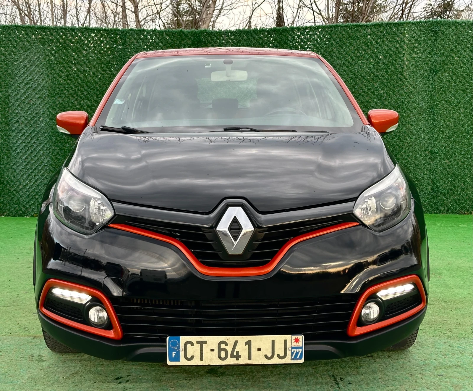 Renault Captur 1.5 DCI 90ks ANDROID / KAMERA / CAR PLAY , снимка 3 - Автомобили и джипове - 54046545