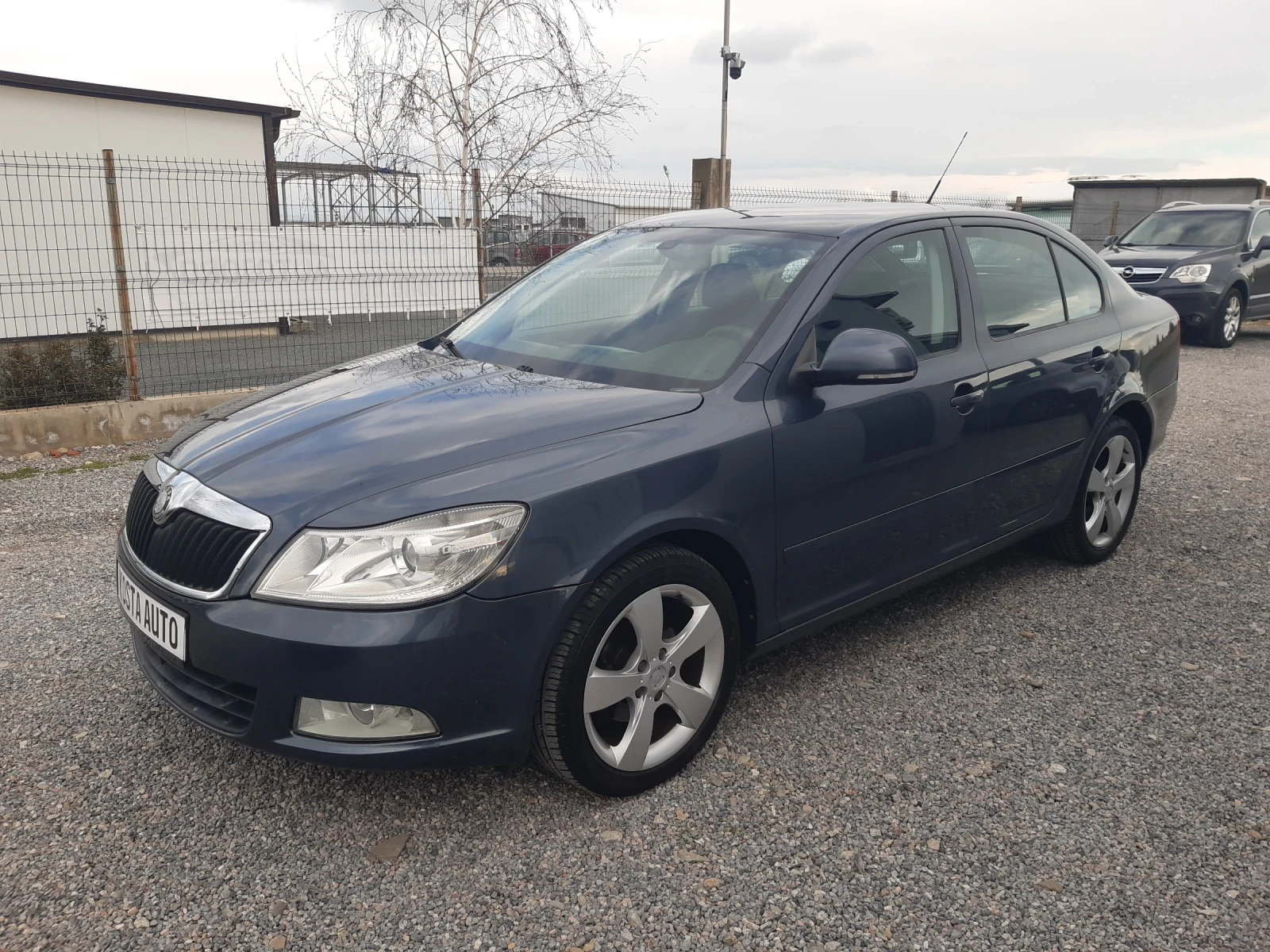 Skoda Octavia КАТО НОВА, снимка 8 - Автомобили и джипове - 54083901