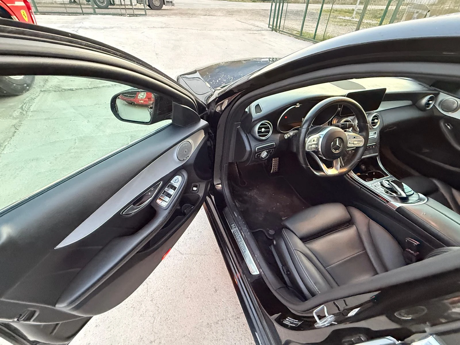 Mercedes-Benz C 200 AMG LINE FACELIFT  Lizing, Barter, снимка 8 - Автомобили и джипове - 54139996