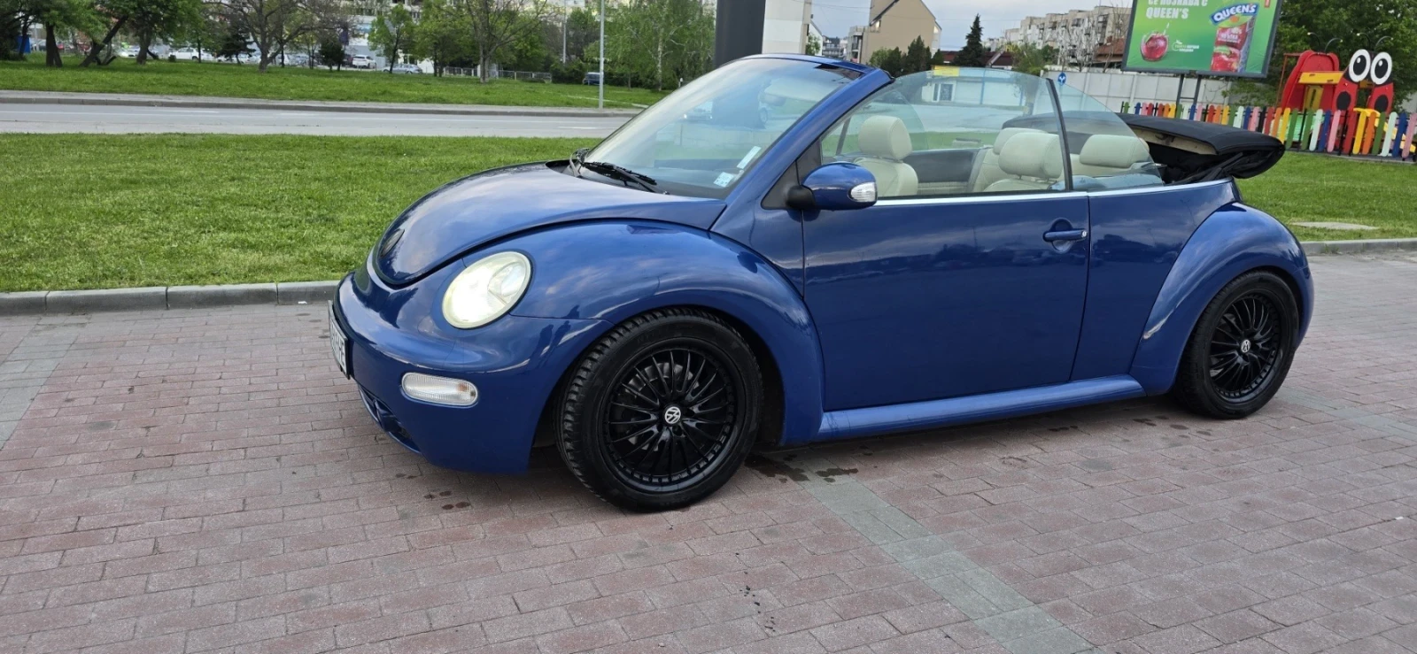 VW New beetle 2.0 газ автомат 🔝, снимка 2 - Автомобили и джипове - 54188186