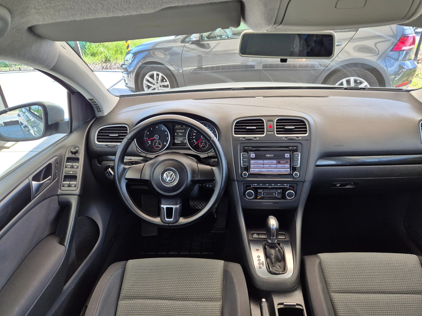 VW Golf 1.4TSI* AUTOMAT* , снимка 12 - Автомобили и джипове - 54391106