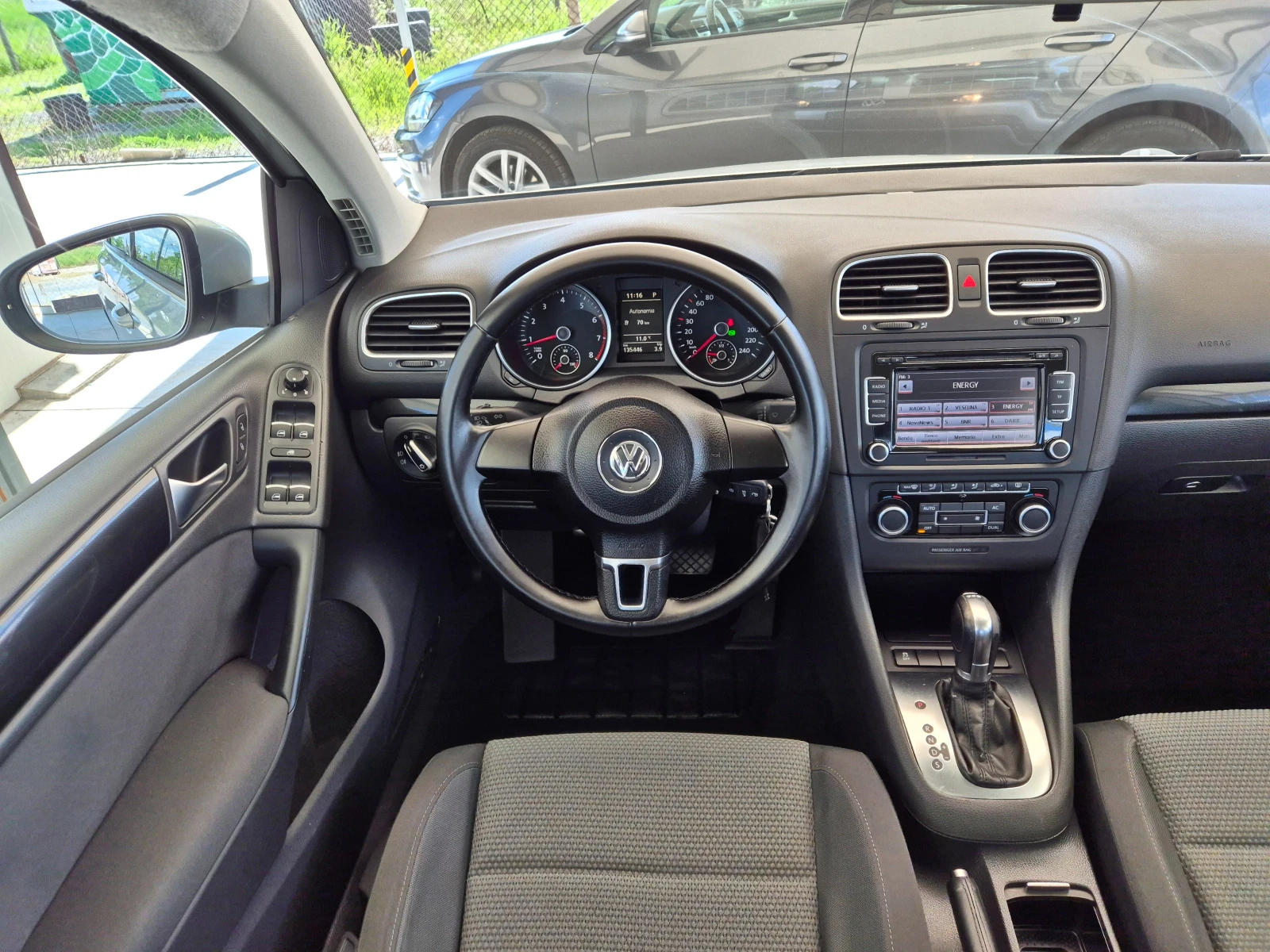 VW Golf 1.4TSI* AUTOMAT* , снимка 13 - Автомобили и джипове - 54391106
