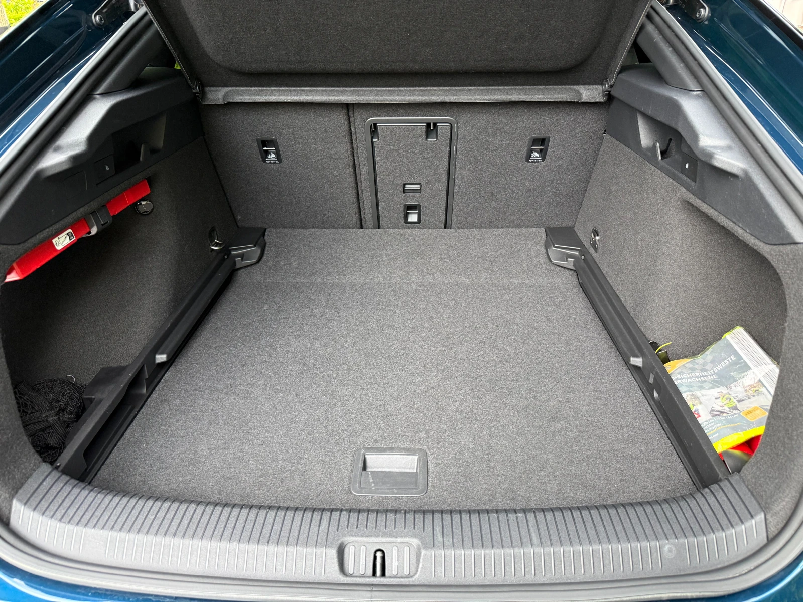 VW ID.7 Pro, снимка 15 - Автомобили и джипове - 54629538