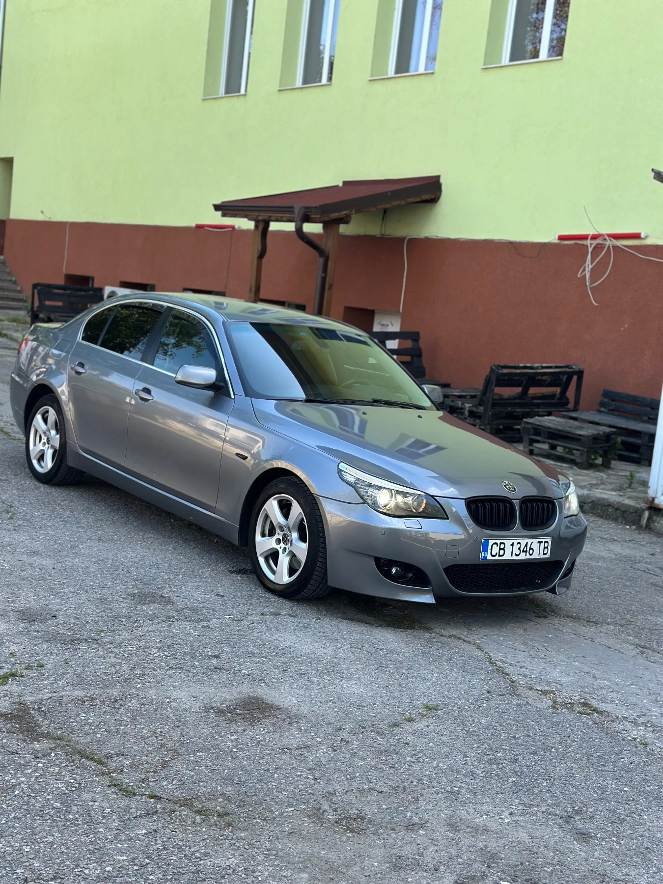 BMW 530, снимка 6 - Автомобили и джипове - 54721580
