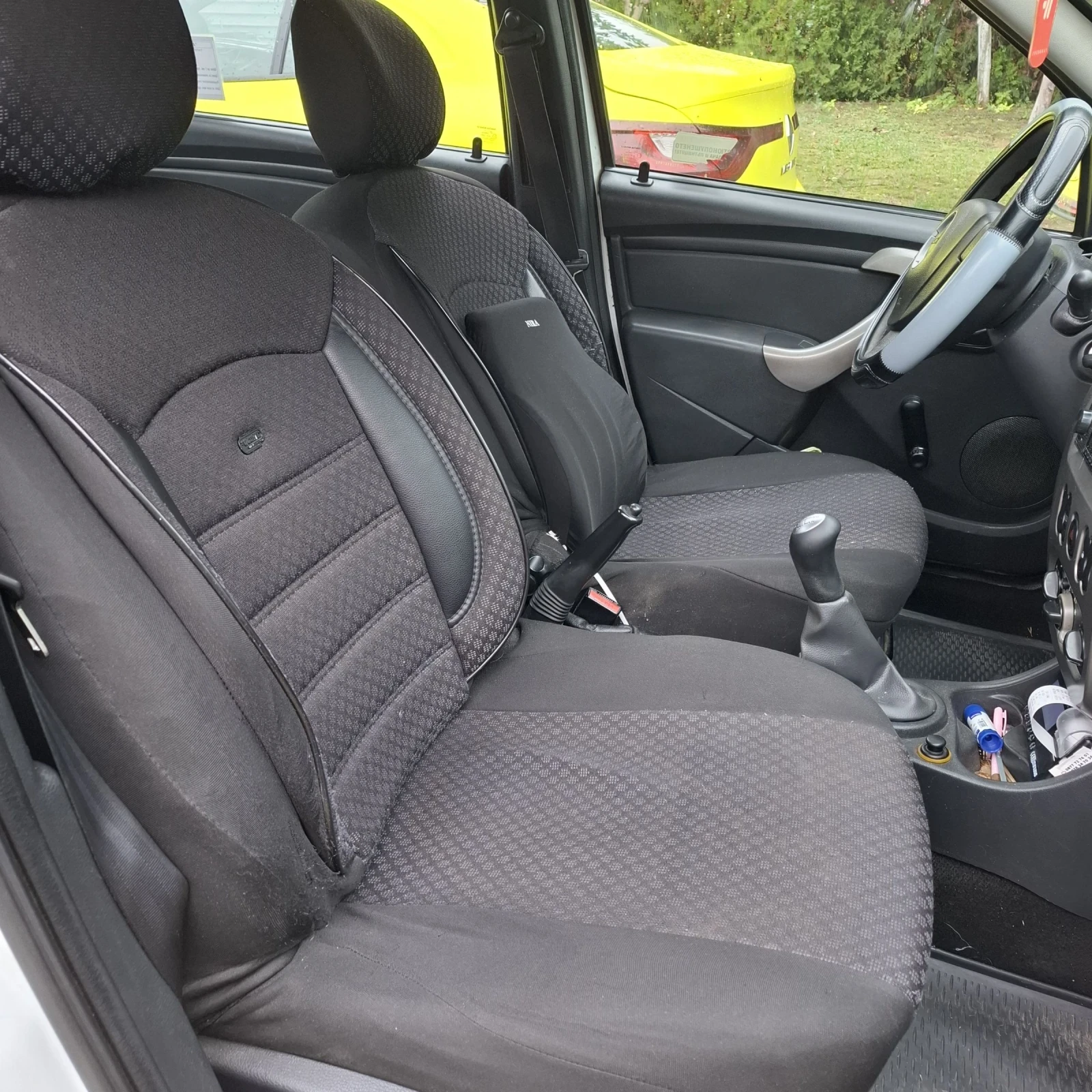 Dacia Logan, снимка 8 - Автомобили и джипове - 55503228
