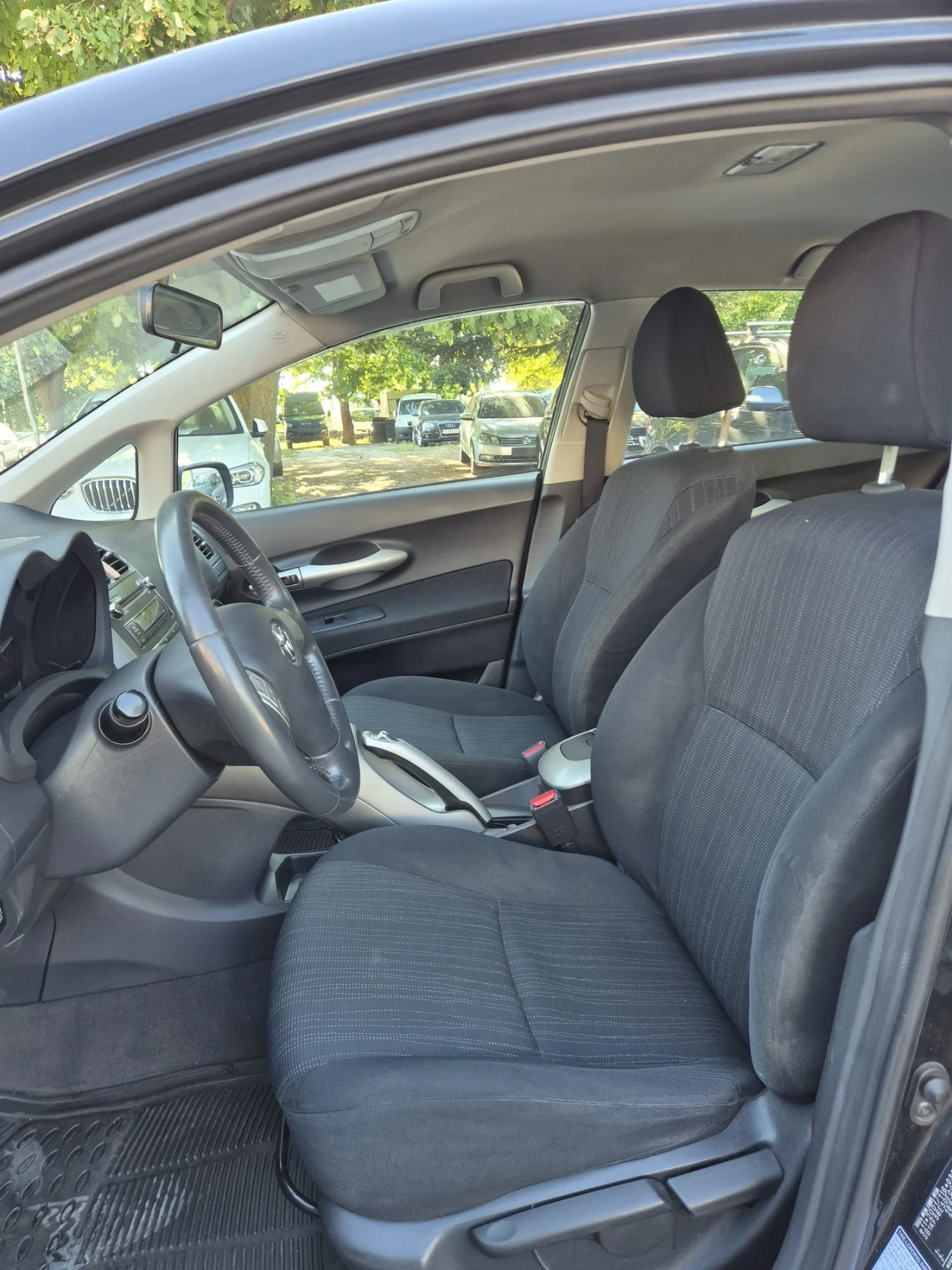 Toyota Auris 2, 0D4D-KLIMA | Mobile.bg � ����������� 7