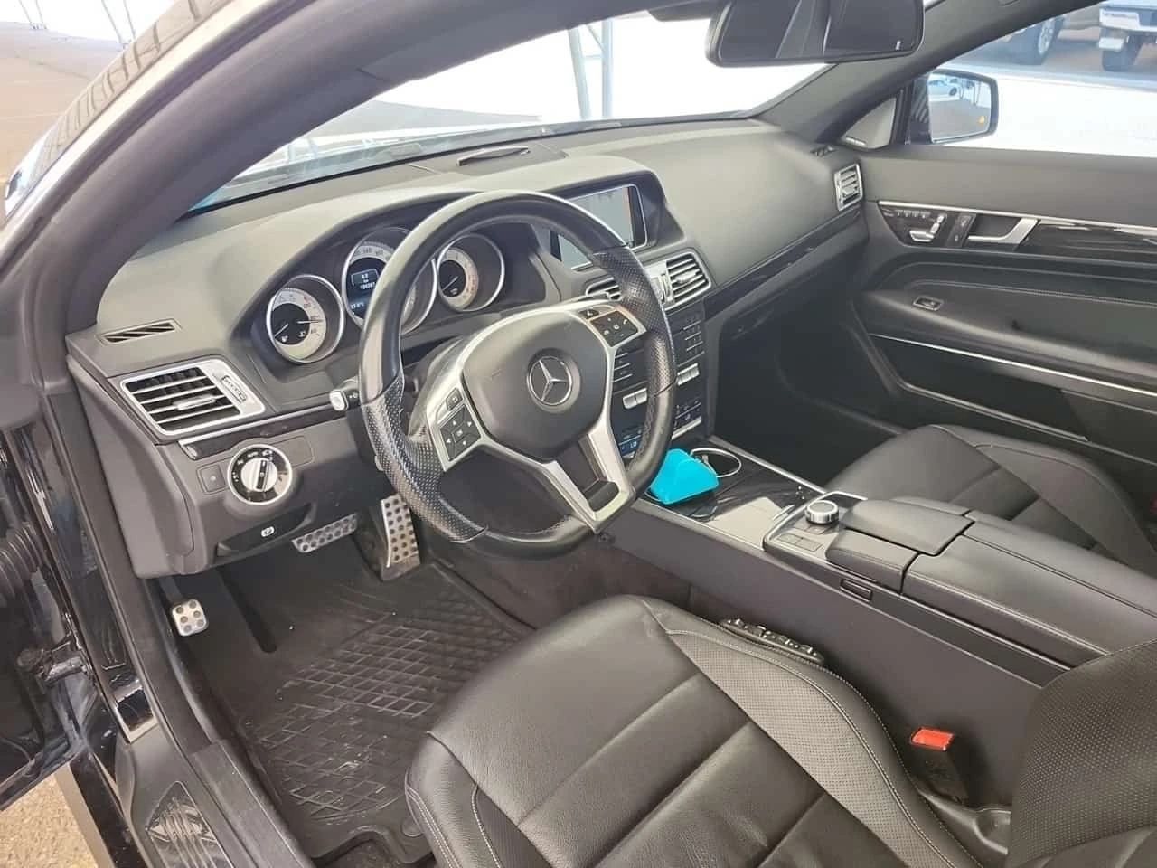Mercedes-Benz E 400 М276| AMG-PACK| MULTIBEAM| HAR/KAR| PANO, снимка 10 - Автомобили и джипове - 56208736